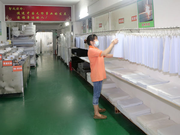 山東無(wú)膠棉廠家