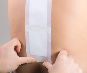 膏藥：保溫效果好，材質柔軟舒適，粘性好不脫膠