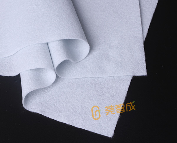 針刺無紡布生產(chǎn)廠家