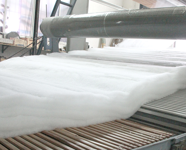 針刺無(wú)紡布工廠