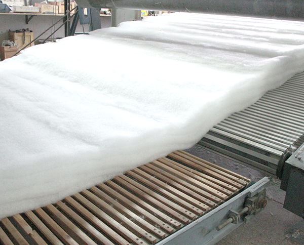 白色針刺無紡布生產設備