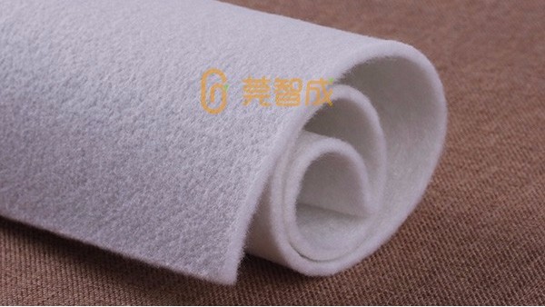 復(fù)合針刺無紡布厚度不均-從4個方面入手