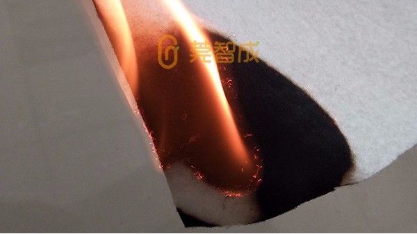 阻燃針刺無紡布-如何達(dá)成阻燃效果