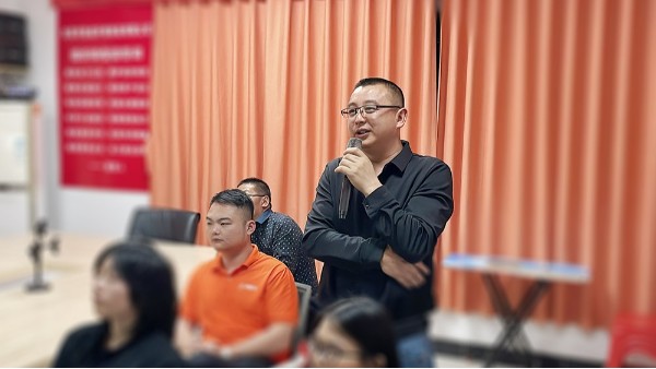 書香浸心靈，閱讀拓視野——智成第311期讀書會