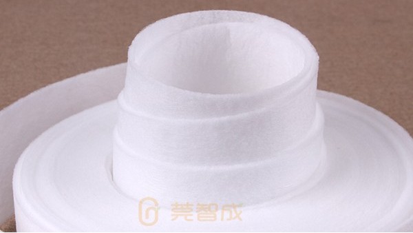 N95口罩材料熱風(fēng)棉無(wú)紡布的作用-佩戴舒適