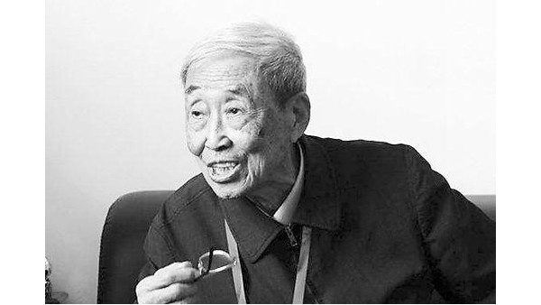 姚穆：中國紡織行業(yè)標(biāo)準(zhǔn)制定者